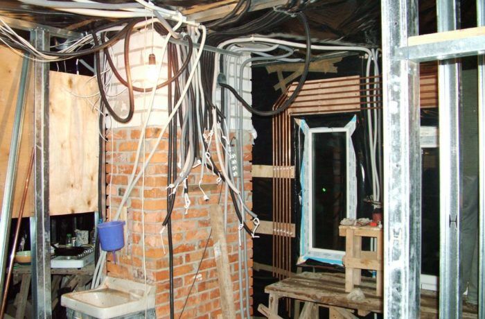 Монтаж электропроводки каркасного дома 121м2