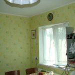 Окно на кухне в каркасном доме